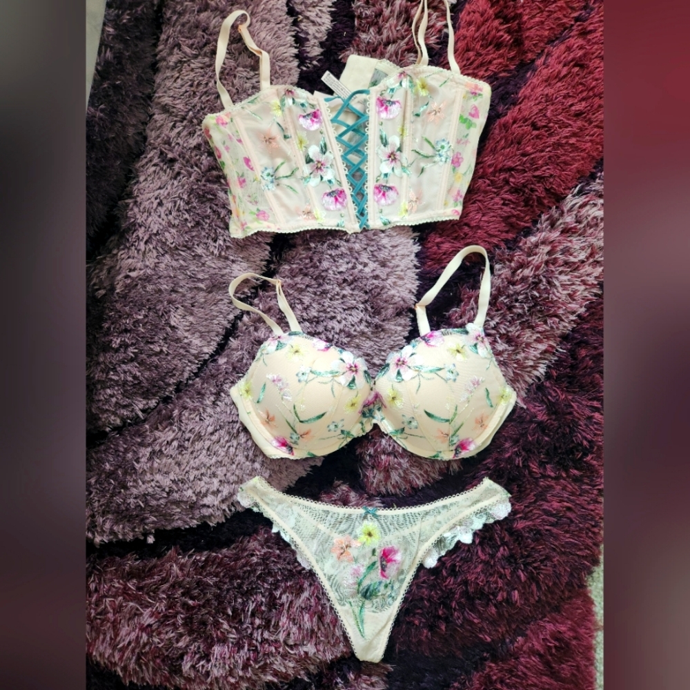 Victoria secret 3piece set nwot